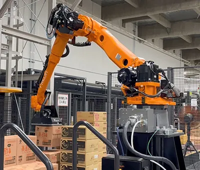 Consumer & Retail DC (F)